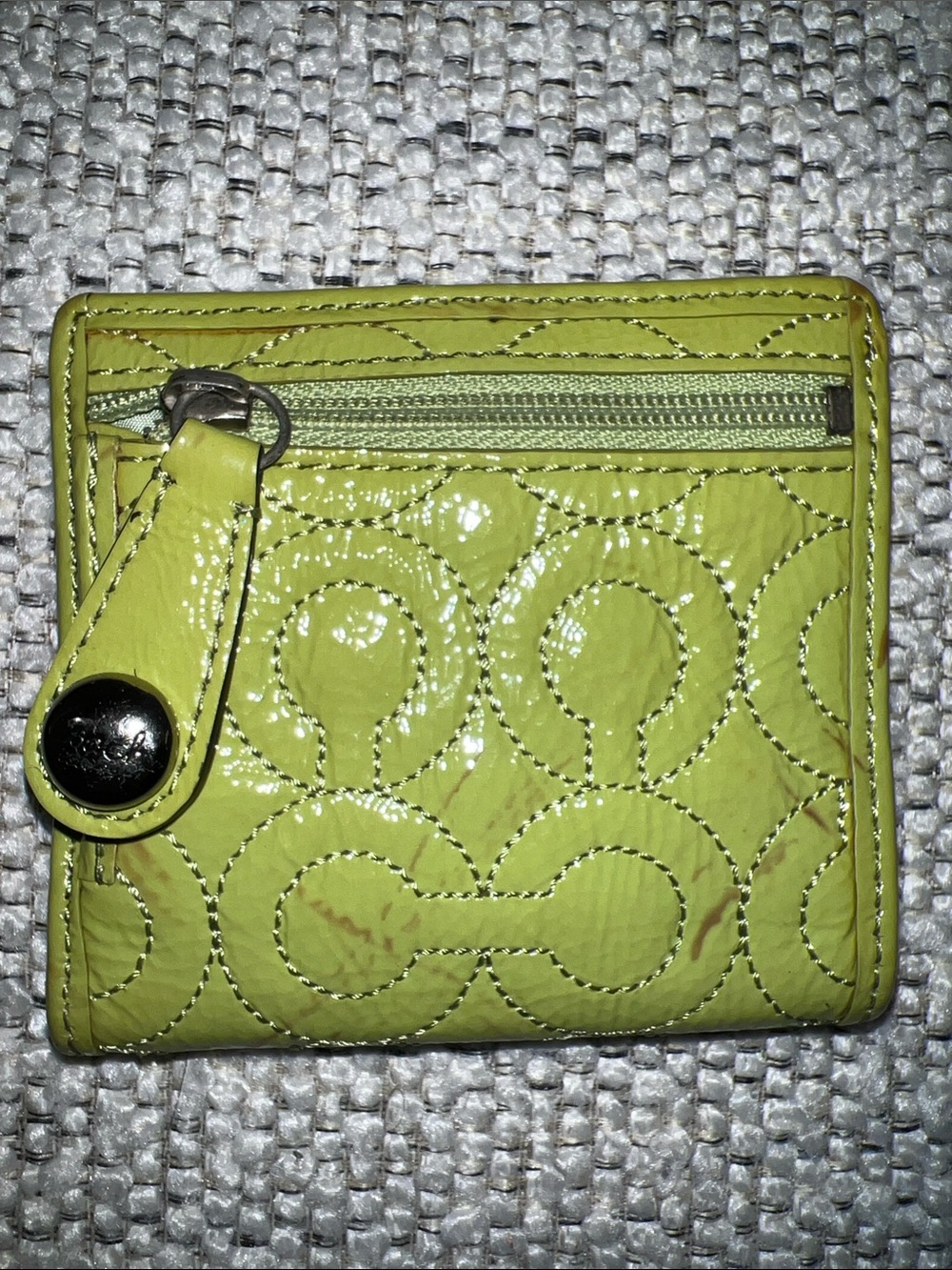 Coach Vintage Y2K Signature OP Lime Green Patent Leather Compact Wallet